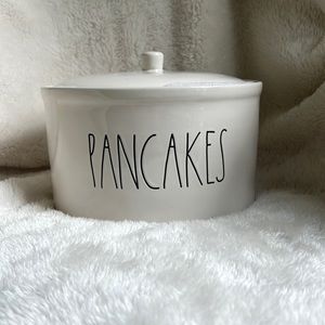 Rae Dunn pancake holder. Brand new, never used, no flaws